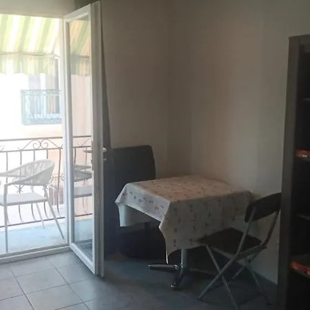 Centre De Apartment *